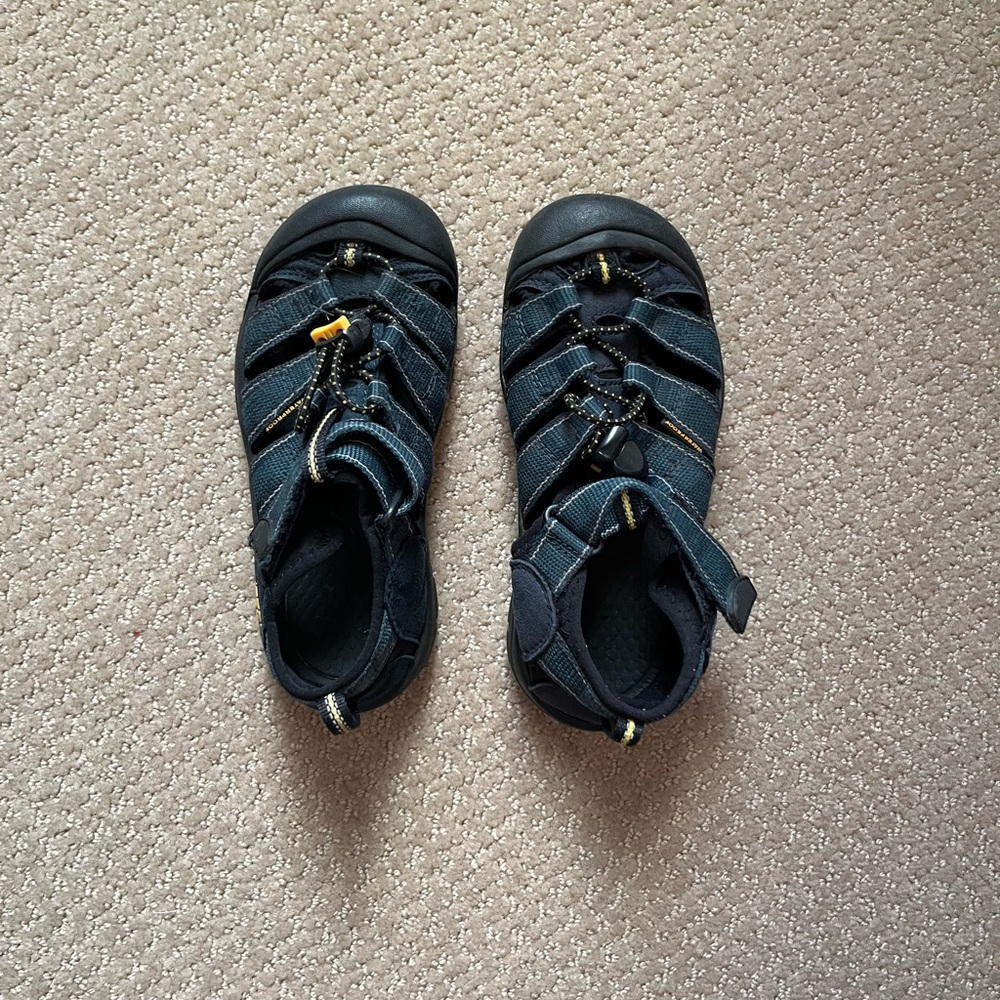 Kid’s Keen Sandals
